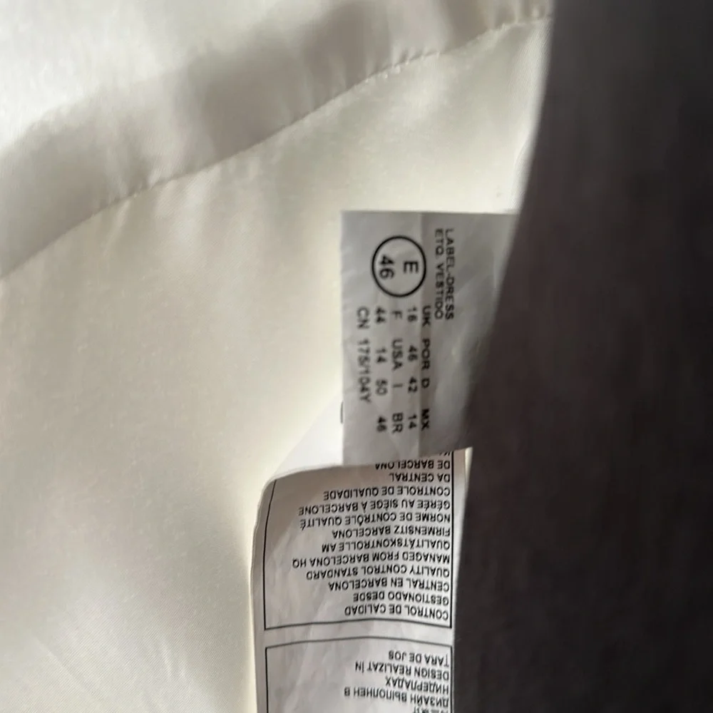 Nicole Jolies Kyra Wedding Dress - Picture 11 of 11